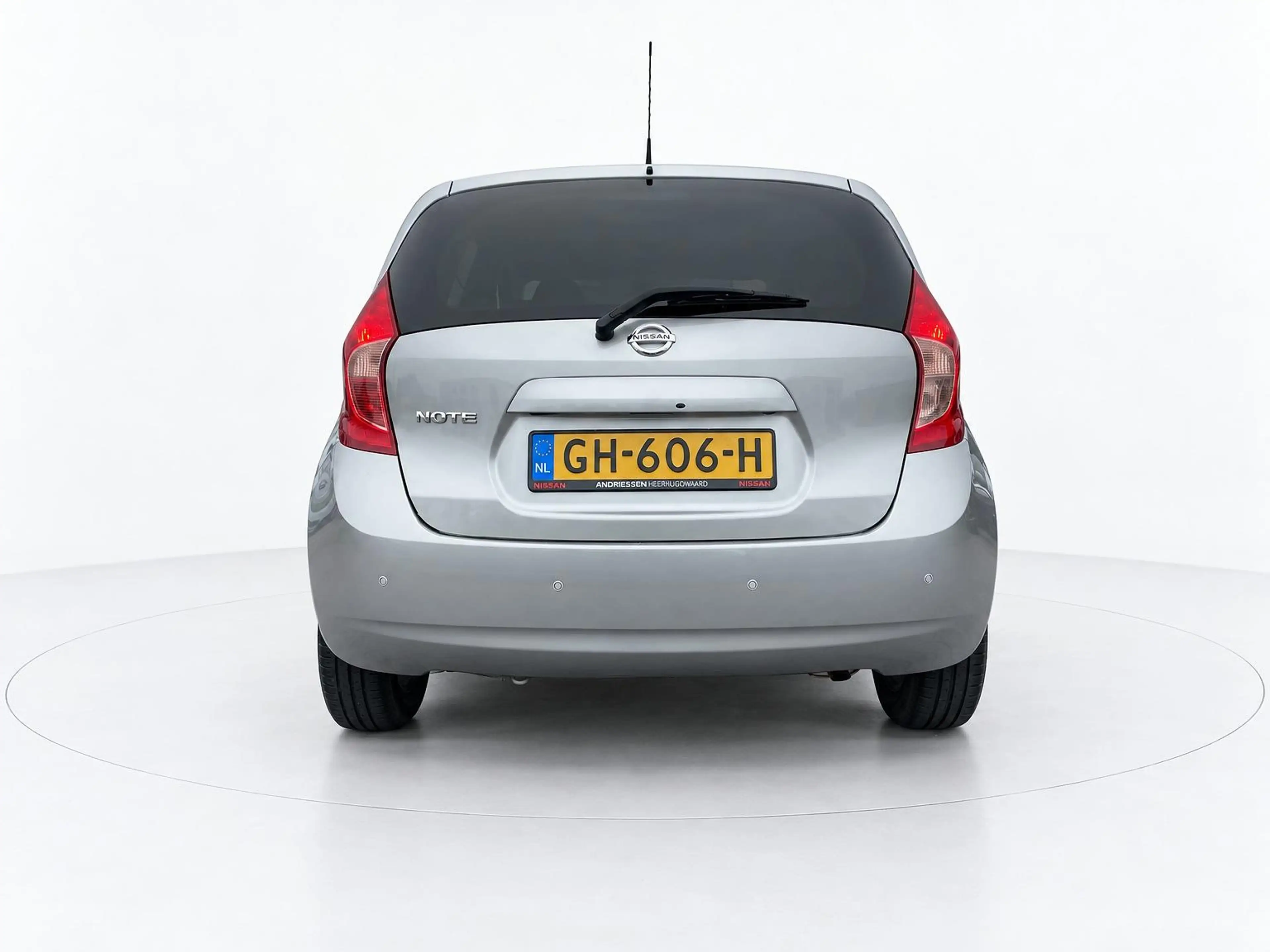 Nissan Note 1.2 Connect Edition — photo 5