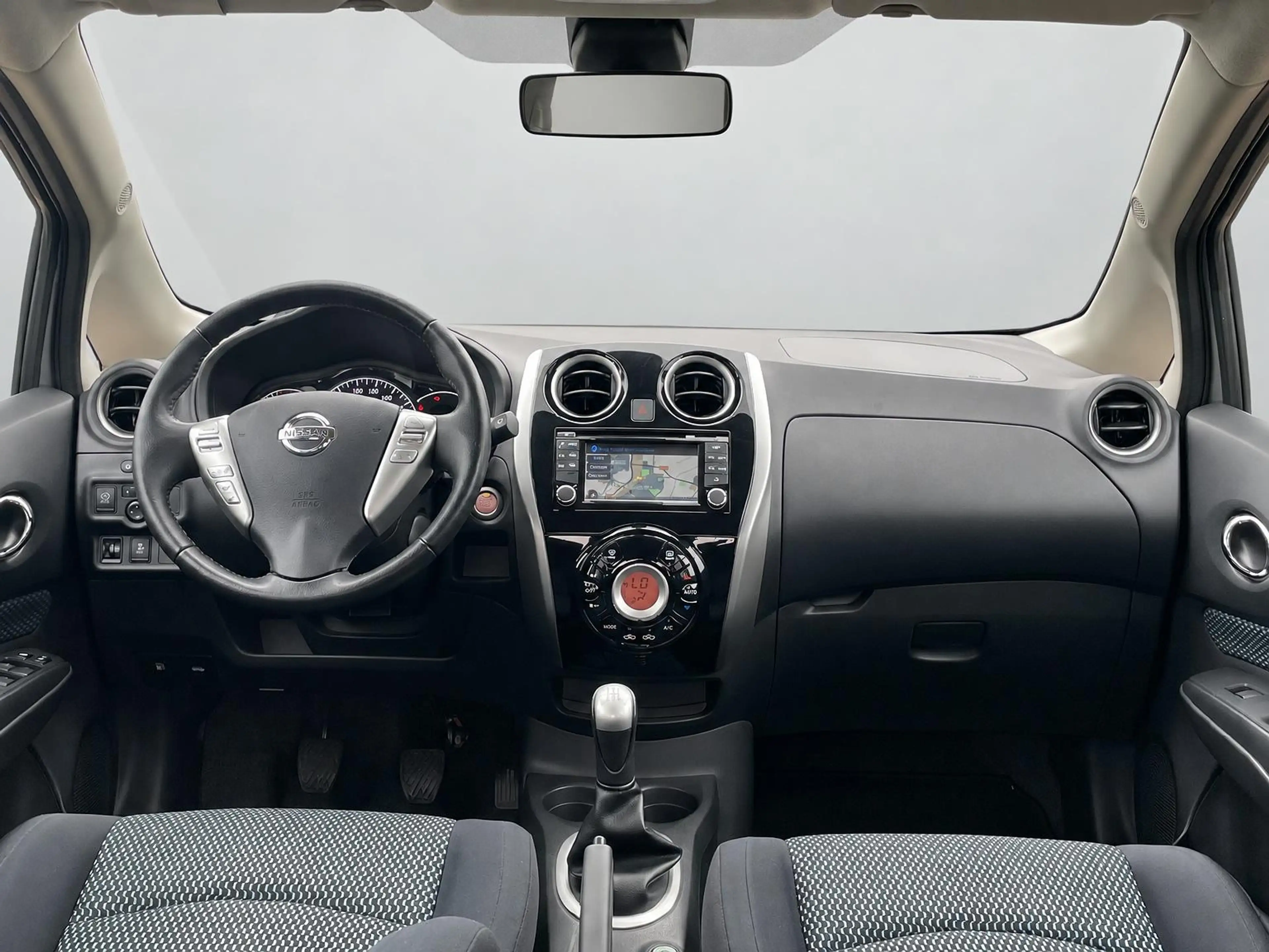 Nissan Note 1.2 Connect Edition — photo 6