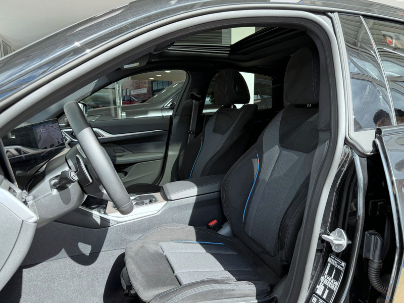 BMW 430 430i xDrive GC M Sport Pro Glasdach ACC H&K AHK — photo 13