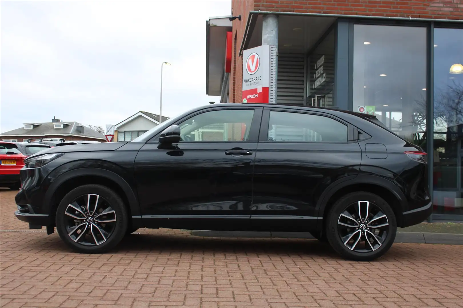 Honda HR-V 1.5 Hybrid *Elegance* | Camera | Carplay | Navigat Zwart - 2