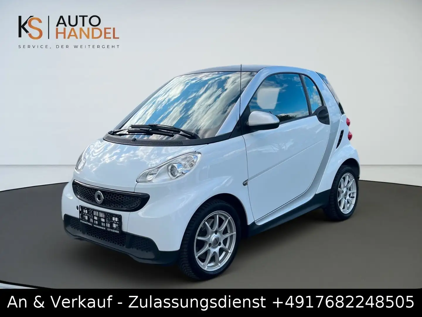smart forTwo FORTWO SERVO/AUTOMATIK/VOLLLEDER/KLIMA/SITZHEIZ. Blanco - 1
