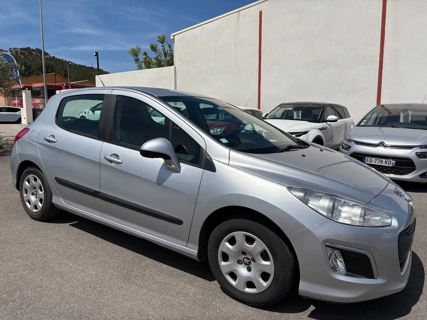 Peugeot 308 1.6 HDi92 FAP Access 5p Gris - 1