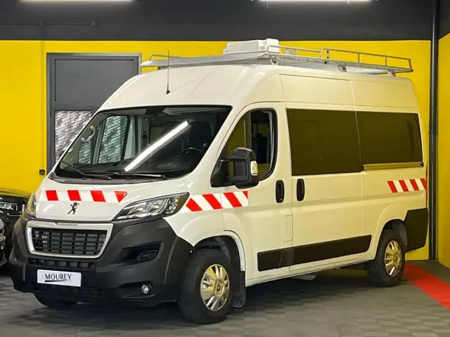 Peugeot Boxer view 10