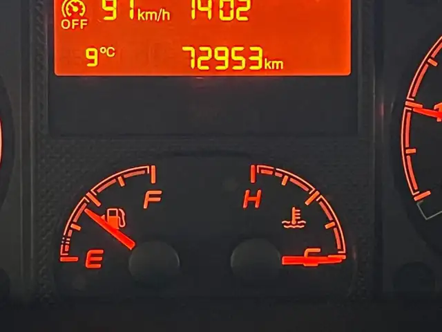 Peugeot Boxer view 5