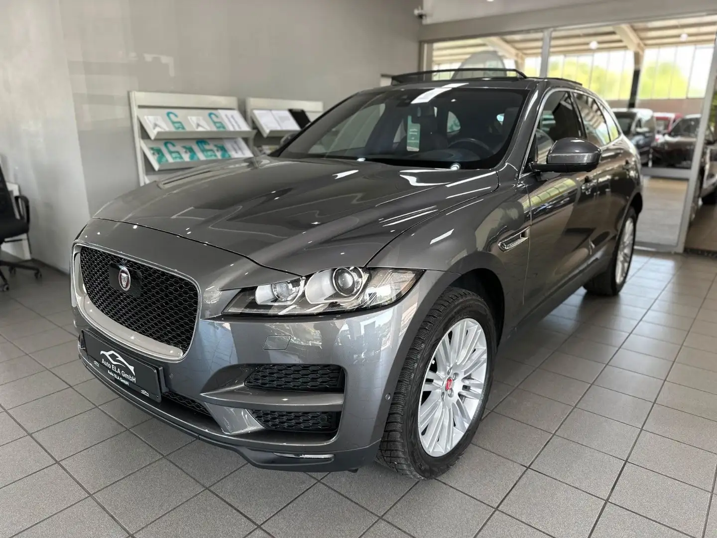 Jaguar F-Pace AWD Pano.|360°Kamera|Volleder|Head-Up Grau - 1