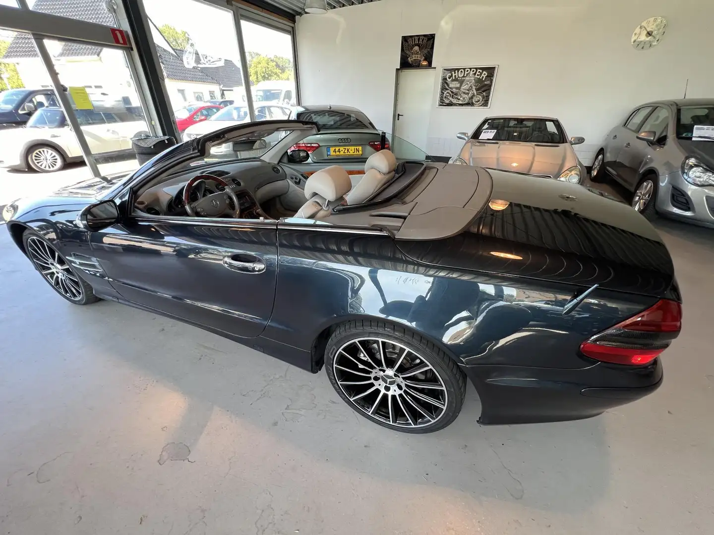 Mercedes-Benz SL 500 Zeer nette  SL 500, met net nw 19" sportvelgen, Zi Zwart - 2