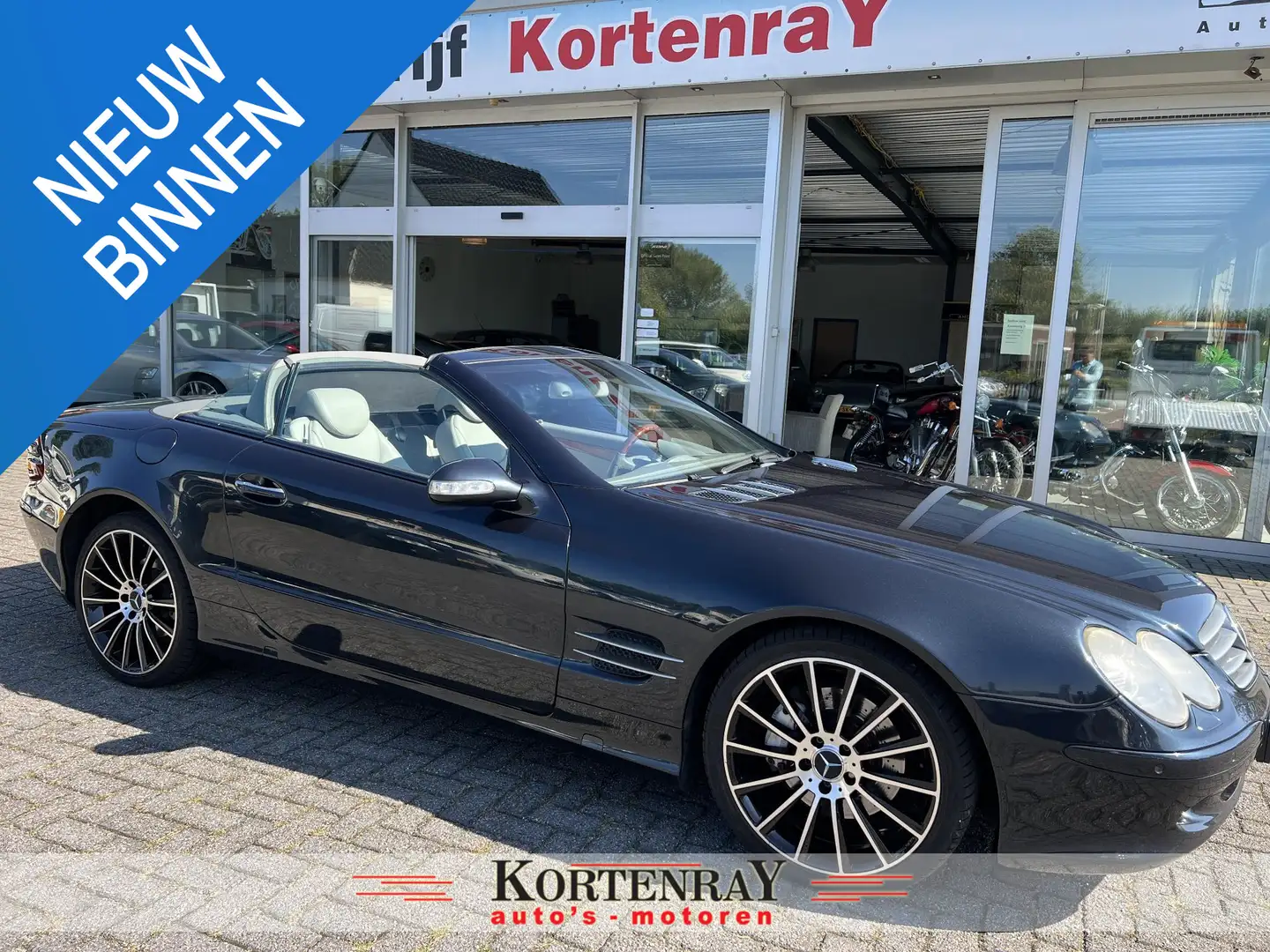 Mercedes-Benz SL 500 Zeer nette  SL 500, met net nw 19" sportvelgen, Zi Zwart - 1