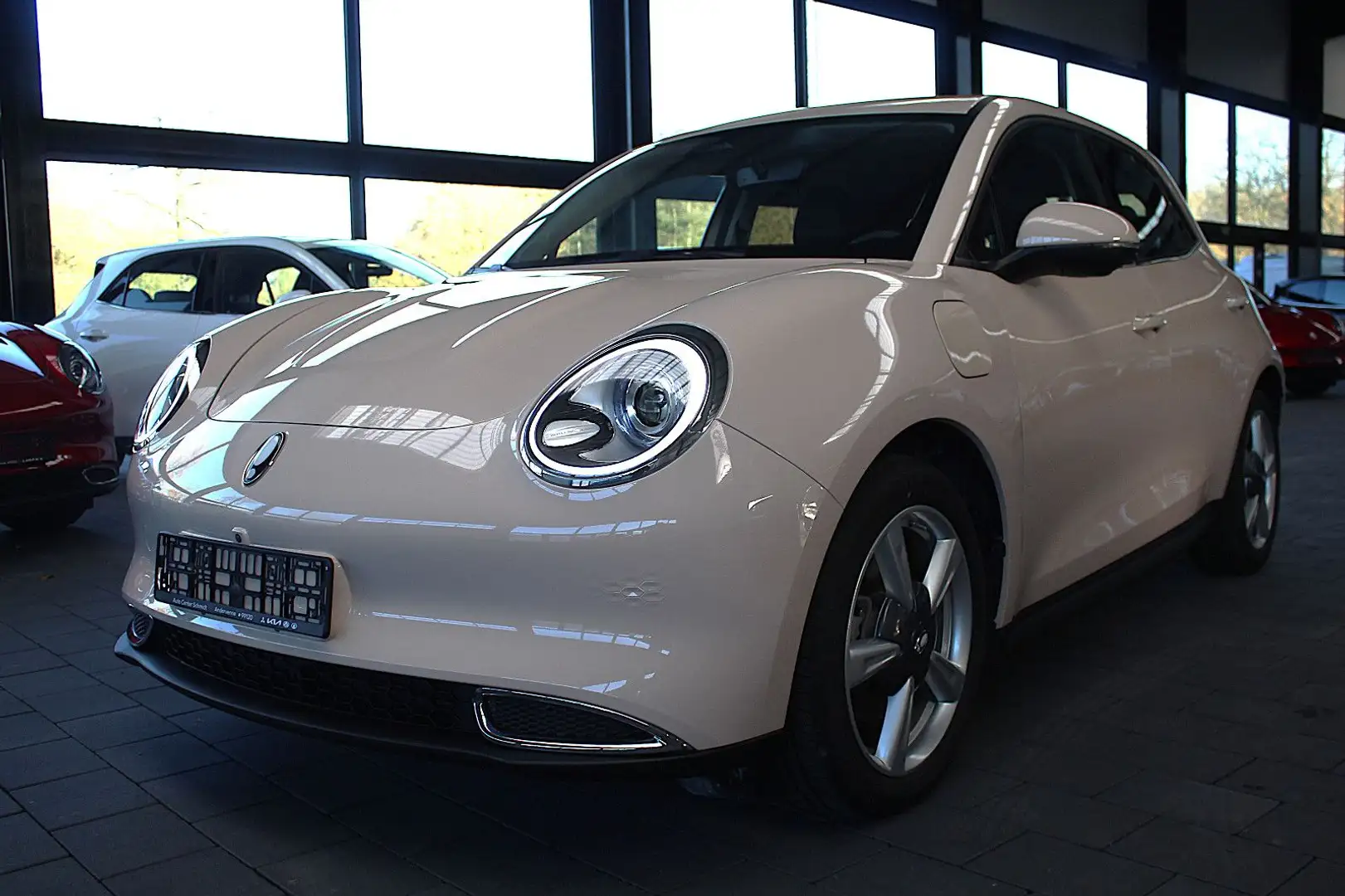 GWM ORA 03 400 PRO inkl. Wärmepumpe Beige - 1