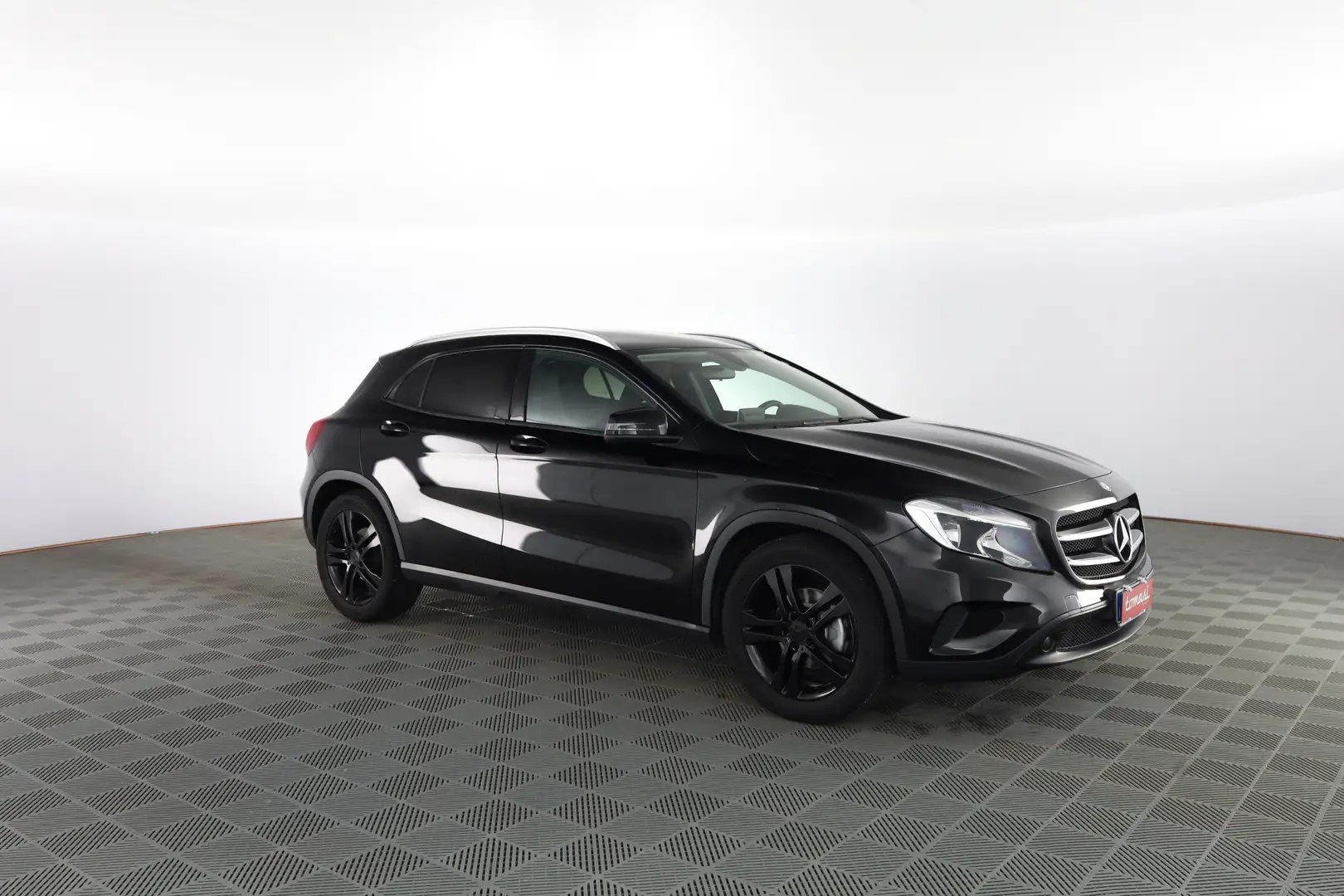 Mercedes-Benz GLA 180 d Automatic Business Extra Nero - 2