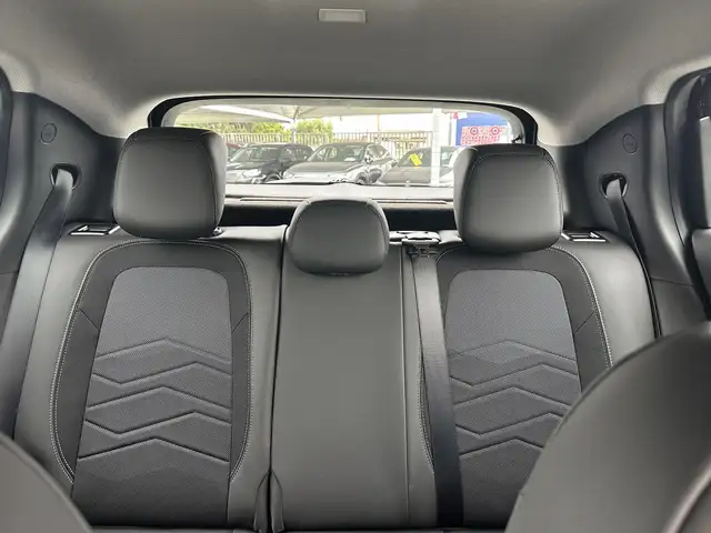 Jeep Avenger view 13