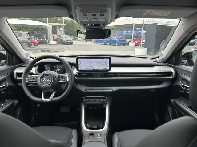 Jeep Avenger view 14