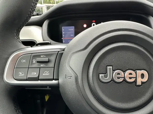 Jeep Avenger view 18