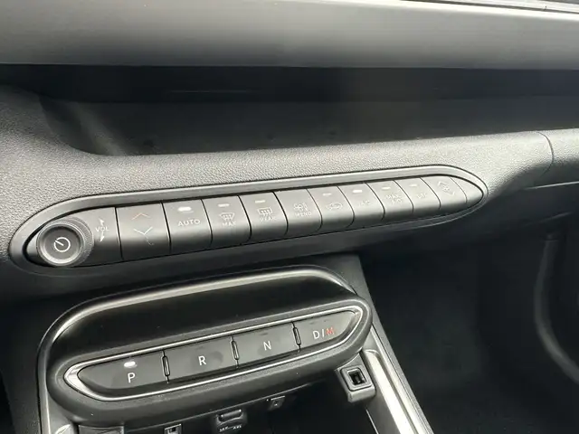 Jeep Avenger view 25