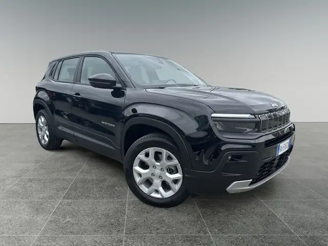 2025 Jeep Avenger in Black for sale