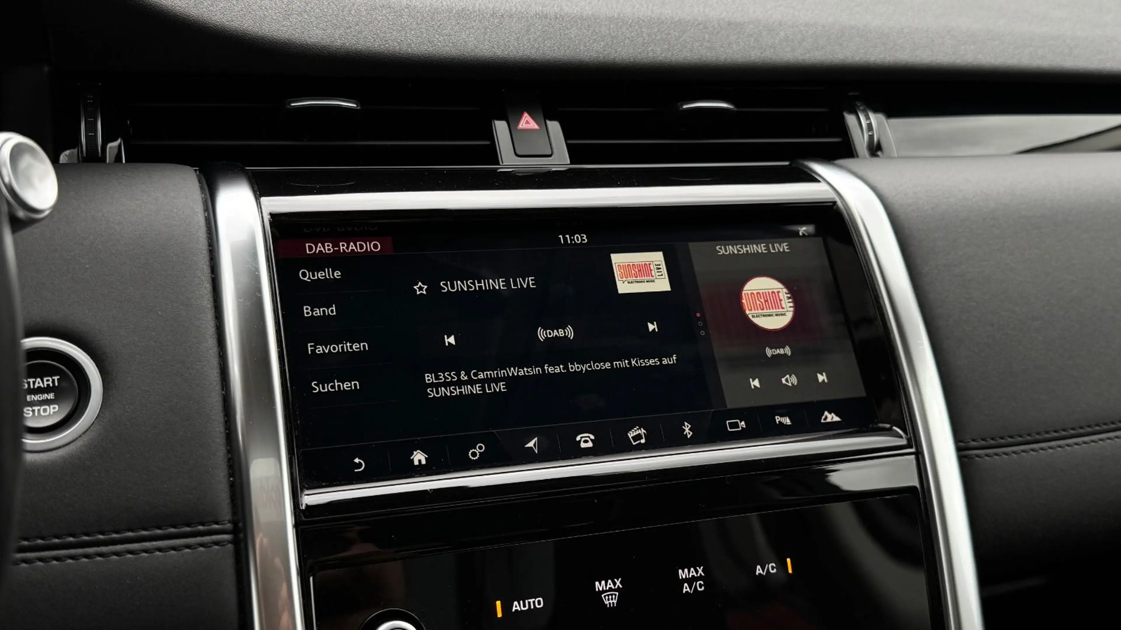 Land Rover Discovery Sport AWD*FACELIFT*Pano*LED*Keyless*19 — photo 16