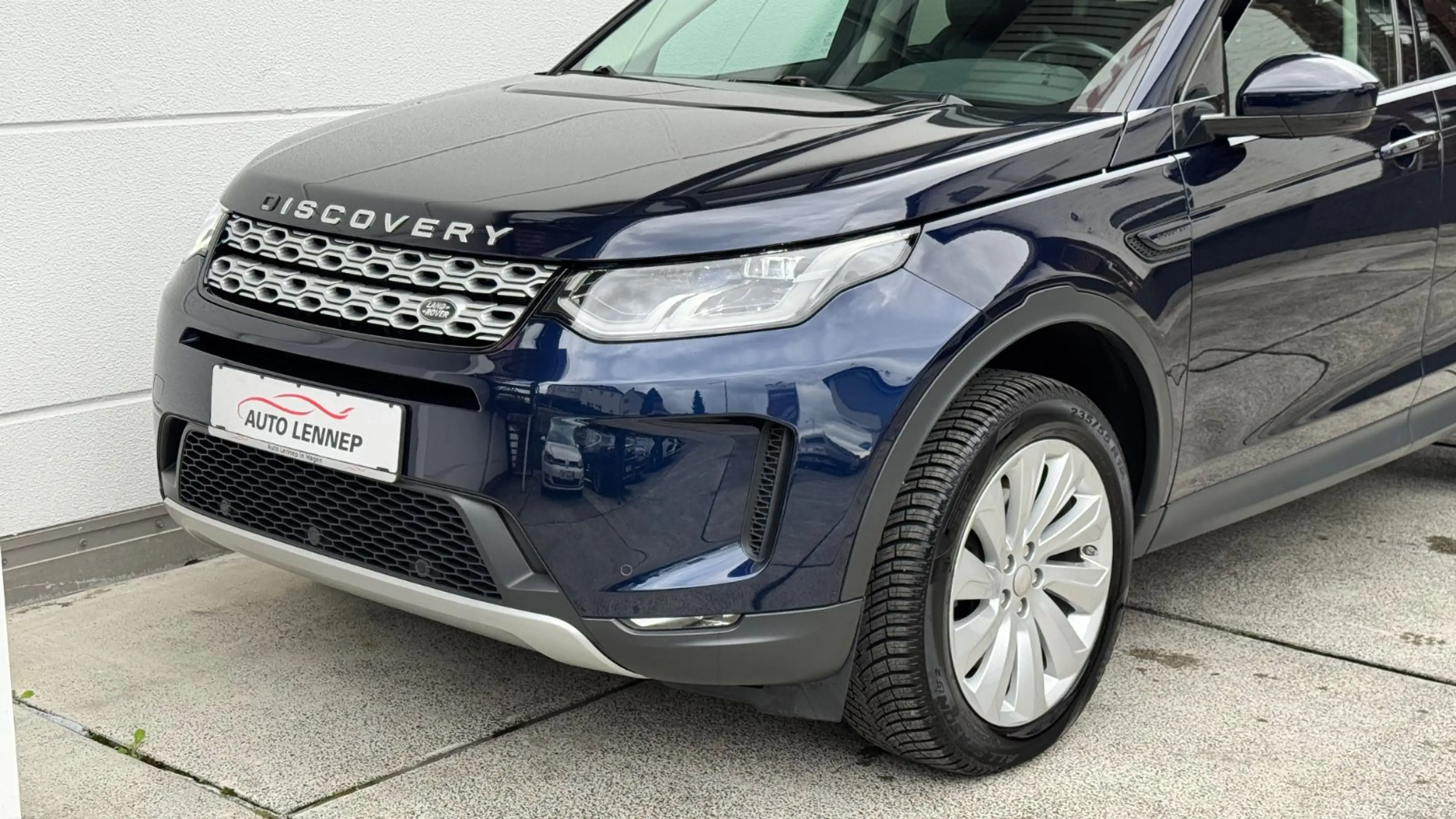 Land Rover Discovery Sport AWD*FACELIFT*Pano*LED*Keyless*19 — photo 3