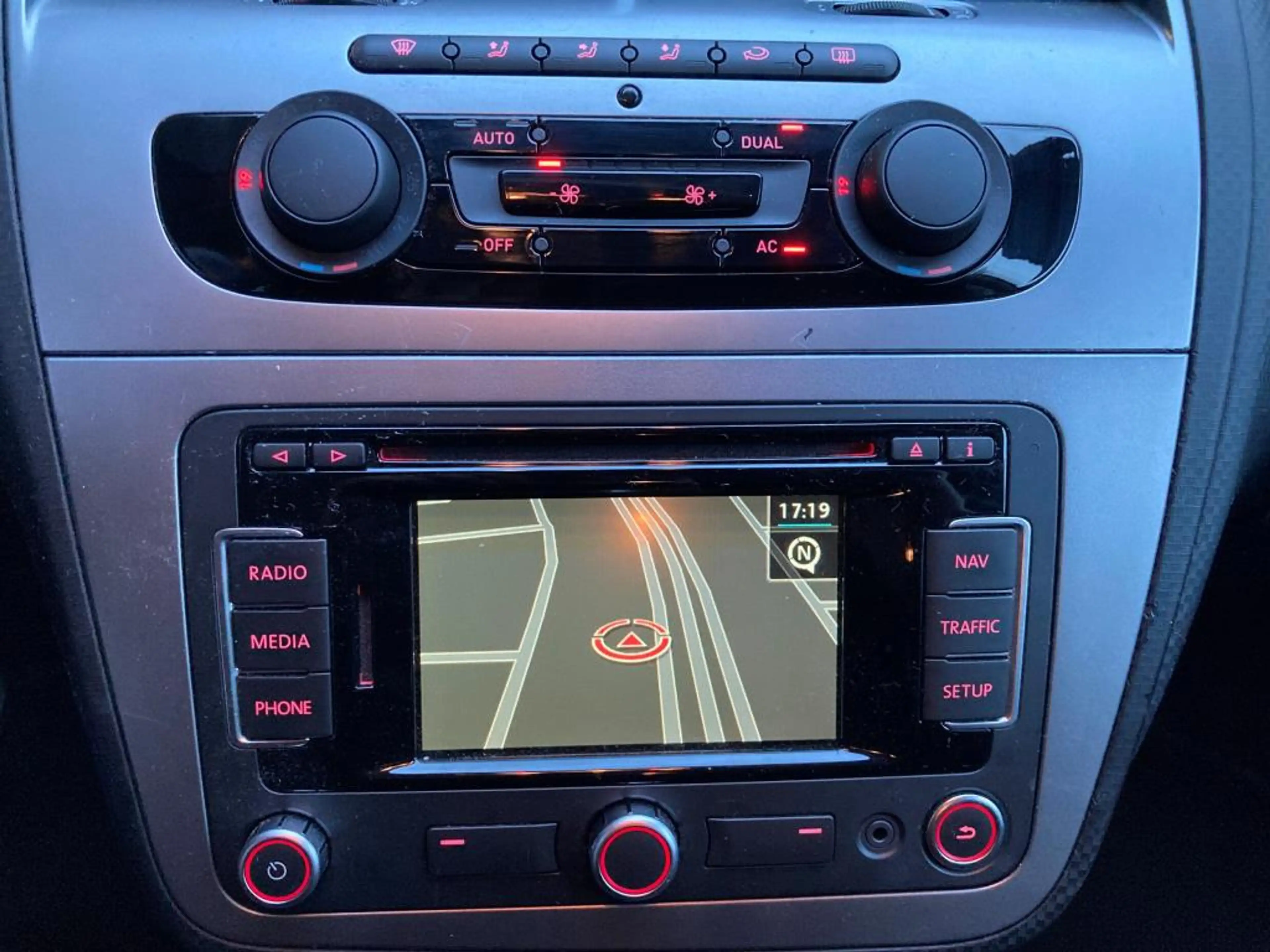 SEAT Altea XL 1.2 TSI Ecomotive Businessline COPA Navi/Clima — photo 10