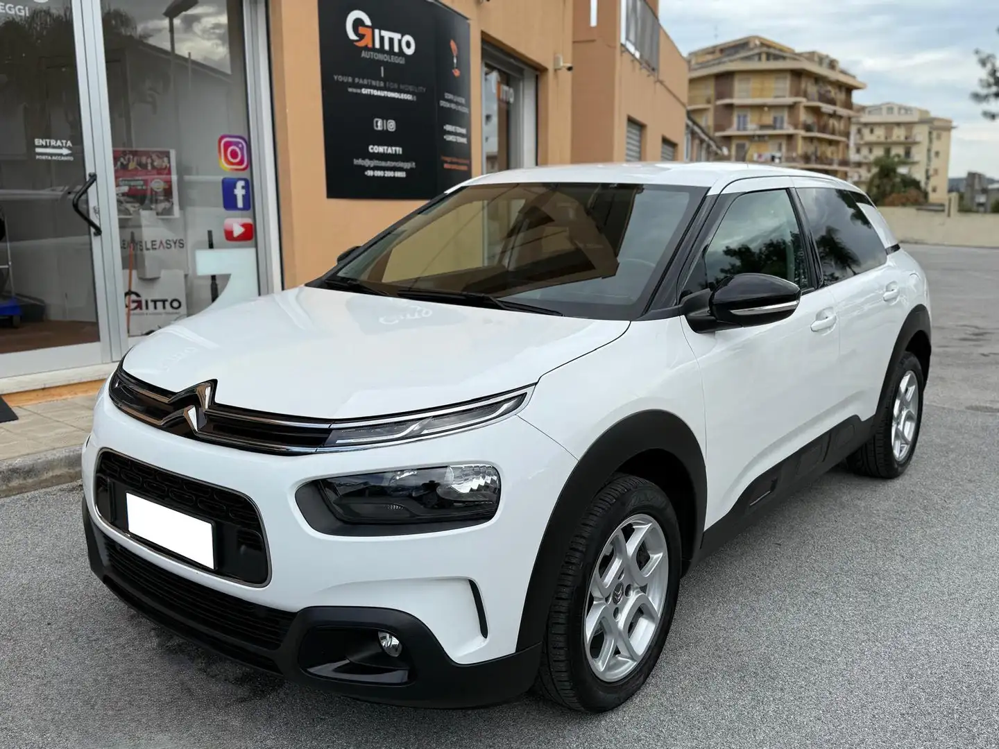 Citroen C4 Cactus C4 Cactus 1.5 bluehdi Shine s Bianco - 1