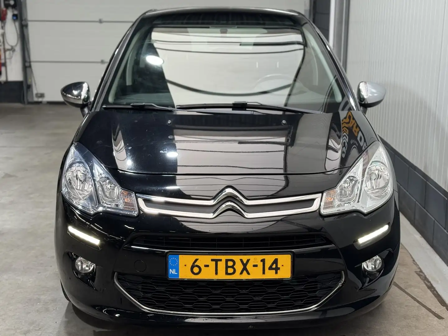 Citroen C3 1.2 VTi Collection Schwarz - 2