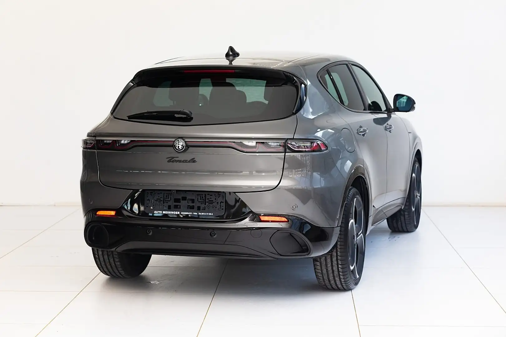 Alfa Romeo Tonale 1.5 T4 48V MHEV VGT DCT Silber - 2