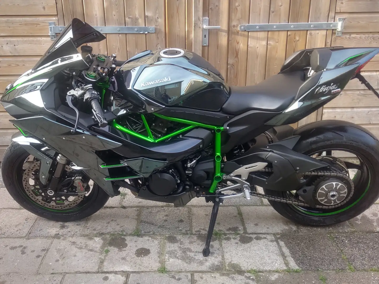 Kawasaki Ninja H2 Negru - 1
