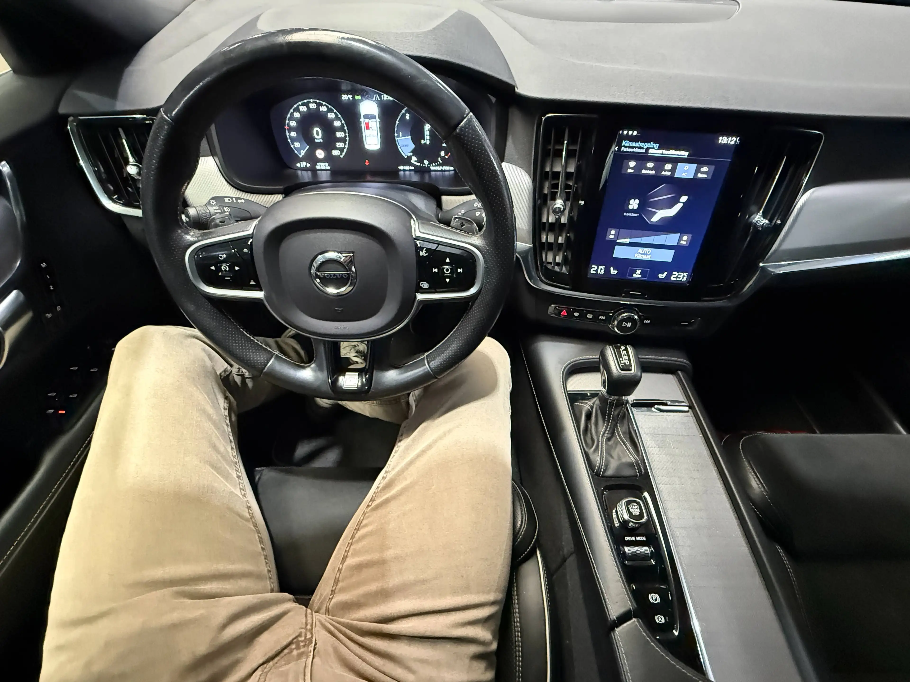 Volvo S90 S90 2.0 D4 R-Design Geartronic AdBlue (EU6d-TEMP) — photo 14
