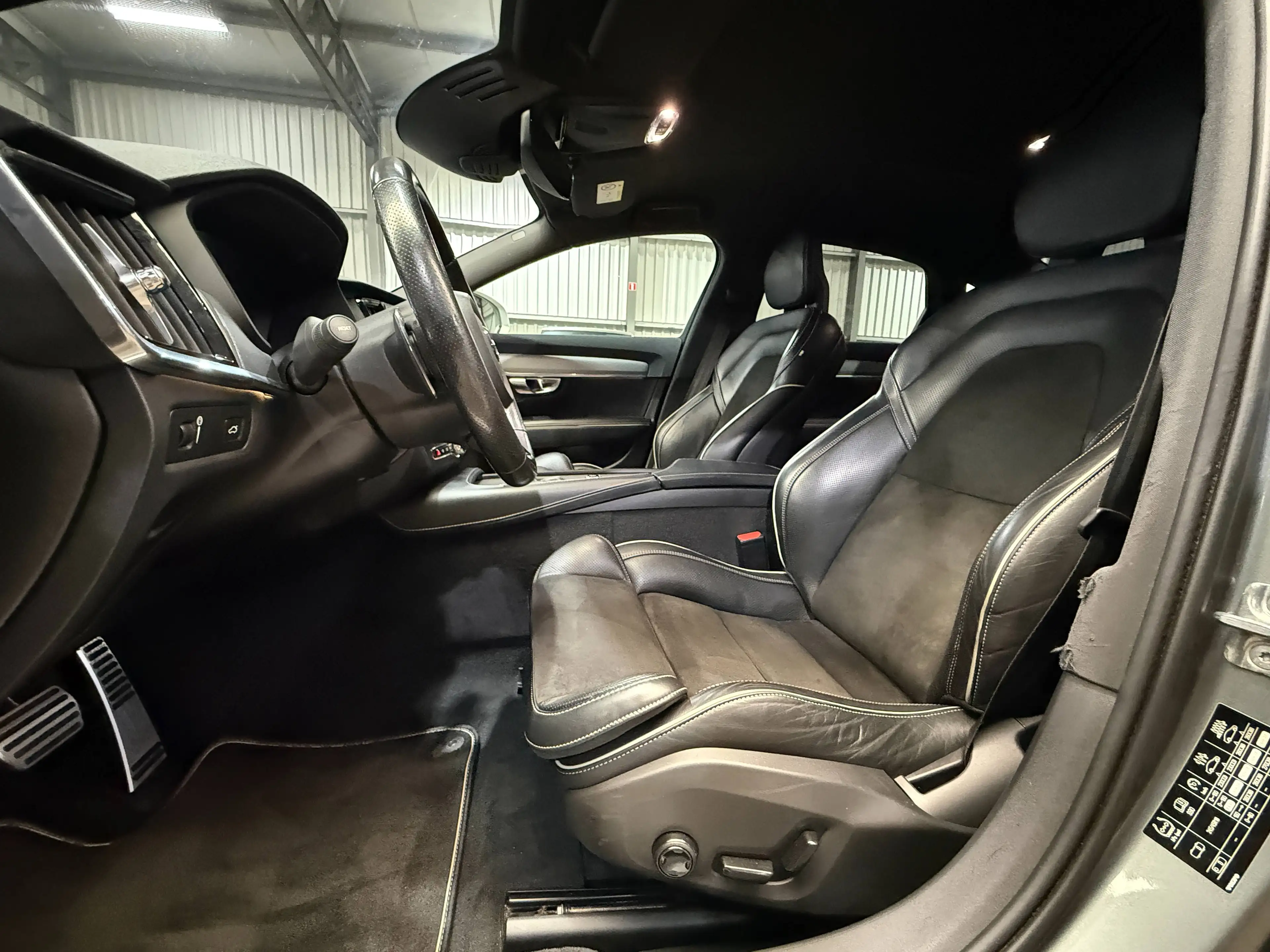 Volvo S90 S90 2.0 D4 R-Design Geartronic AdBlue (EU6d-TEMP) — photo 12