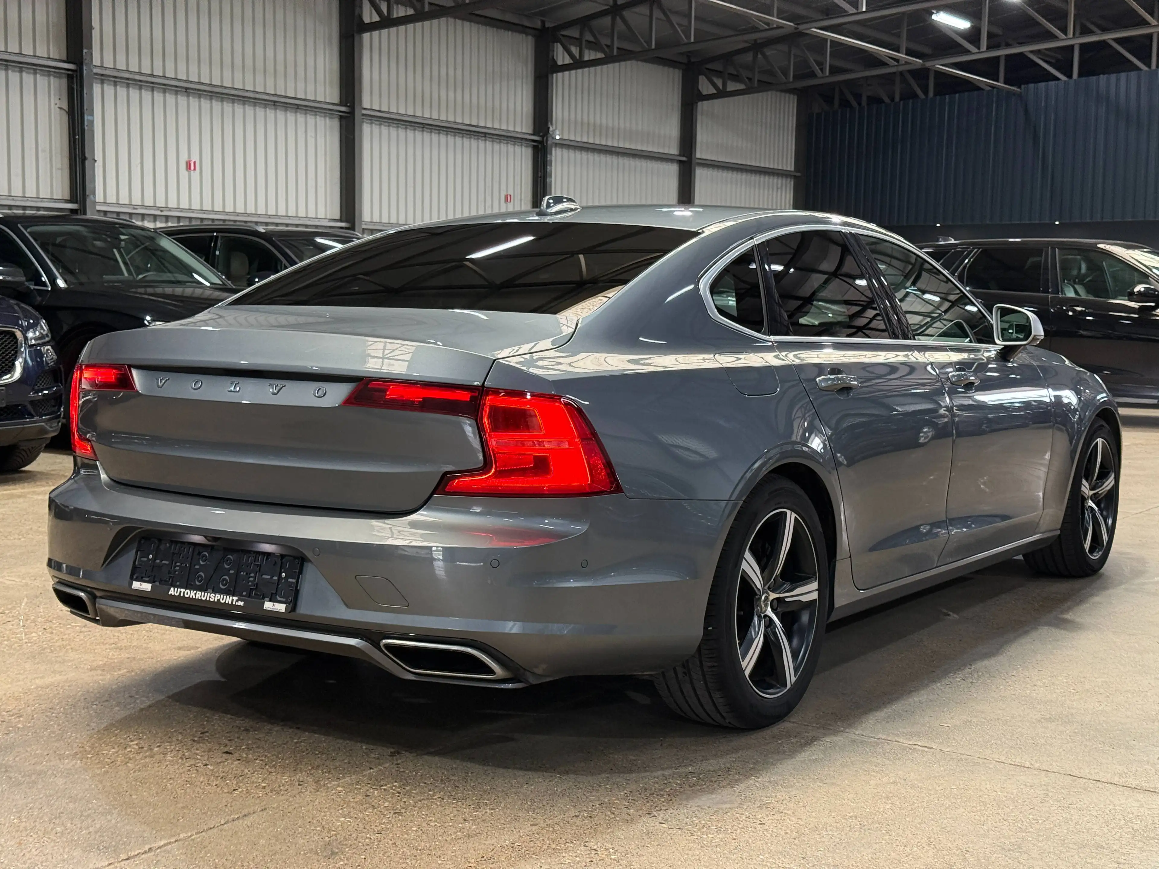 Volvo S90 S90 2.0 D4 R-Design Geartronic AdBlue (EU6d-TEMP) — photo 7