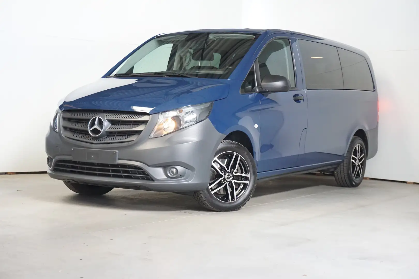 Mercedes-Benz Vito L2 - AUTOMAAT-Ombouw naar lichte vracht mogelijk Blauw - 1
