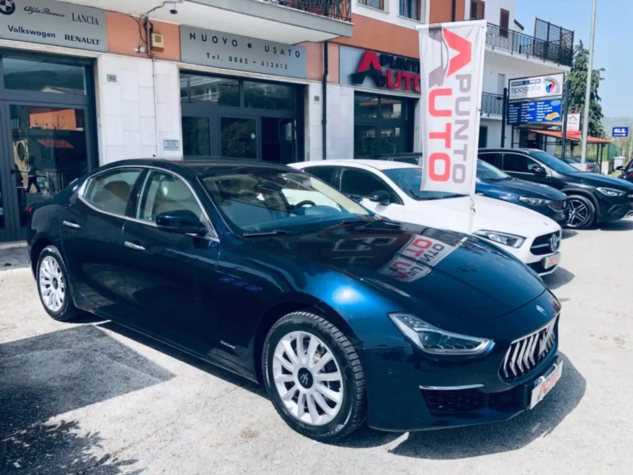 Maserati Ghibli 2021 — фото 12