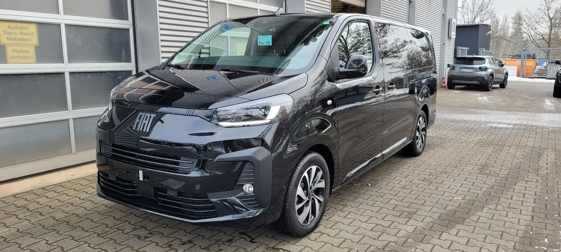 Fiat Ulysse 180 BlueHDi L3 Top 8-Sitzer Schwarz - 2