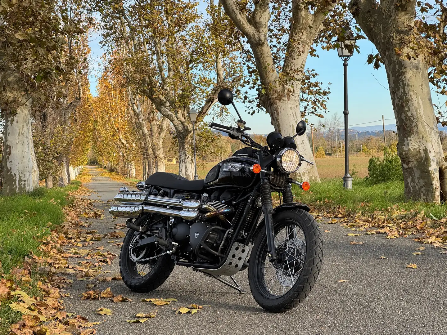 Triumph Scrambler 865 EFI Negru - 1