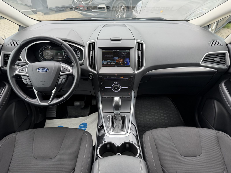 Ford S-Max S-MAX Titanium Business Pano|Navi|AHK|LED|Kamera — photo 4