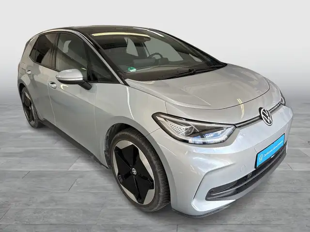 Volkswagen Id.3 view 9