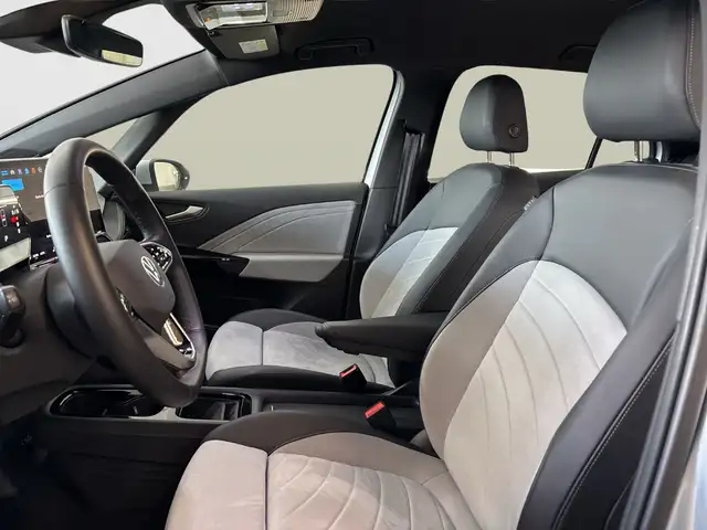 Volkswagen Id.3 view 12