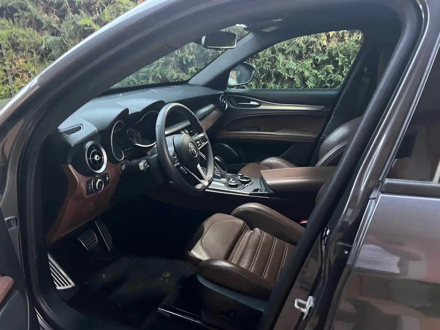 Alfa Romeo Stelvio Stelvio Super 2,0 ATX AWD Super Grau - 2
