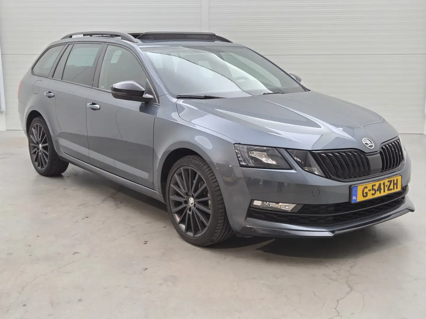 Skoda Octavia Combi 1.5 TSI Greentech Sport Business | DSG | Pan Gris - 2
