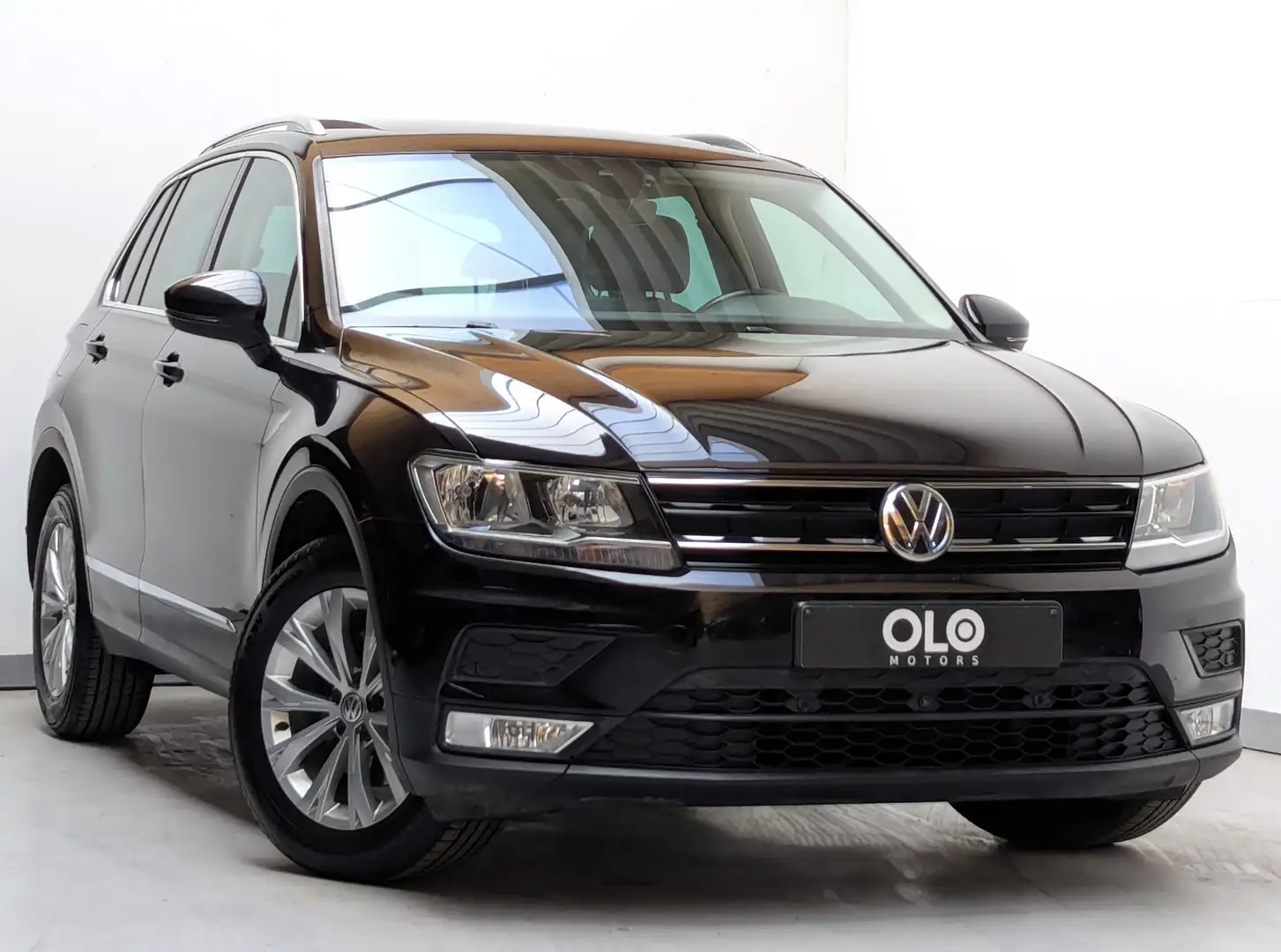 Volkswagen Tiguan Tiguan 2.0 TDi Comfortline BMT TOIT PANO/CUIR/NAVI Zwart - 1