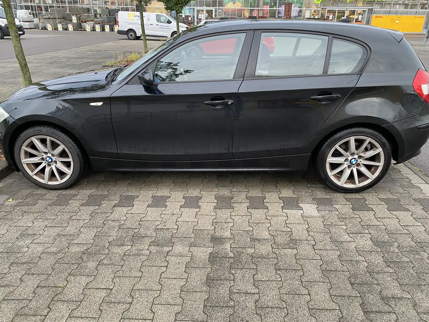 BMW 118 118i - 1