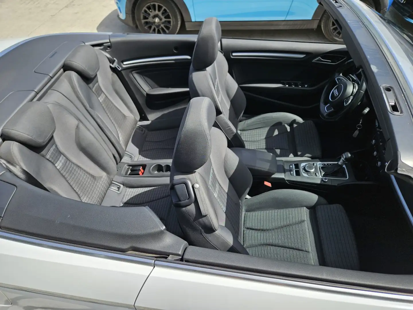 Audi A3 Cabrio 2.0TDI Ambition S-Tronic Blanc - 2