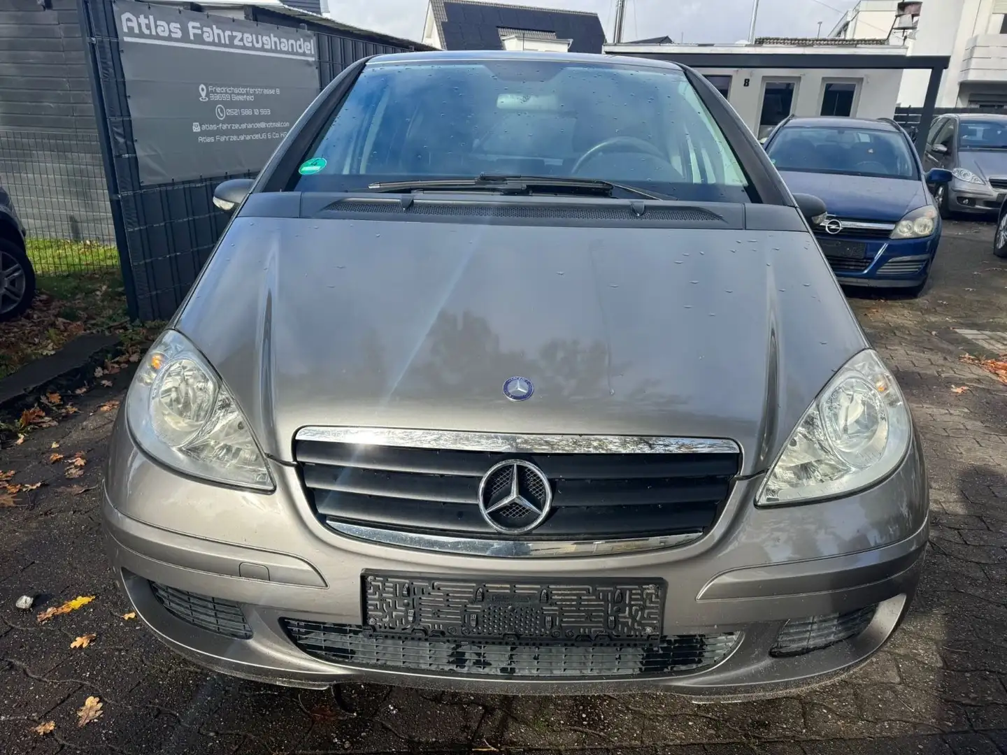 Mercedes-Benz A 180 CDI elektr.Fenster,Klima,AHK,Tüv 05/2027 Grau - 2