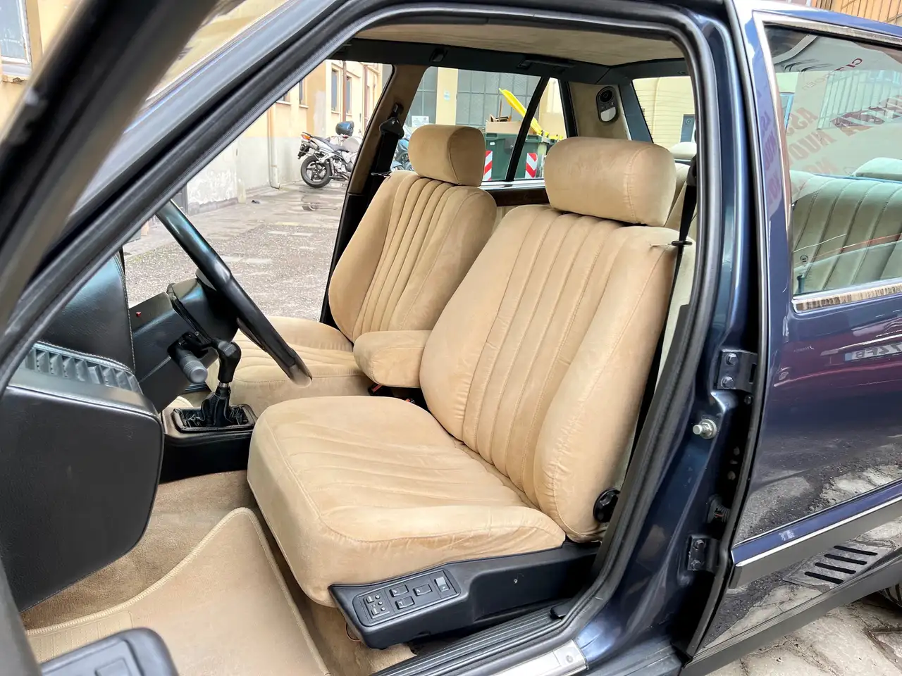 Lancia Thema 2.0 Turbo 16v 178cv LX cat. ALCANTARA-RADICA-FENDI, foto 8