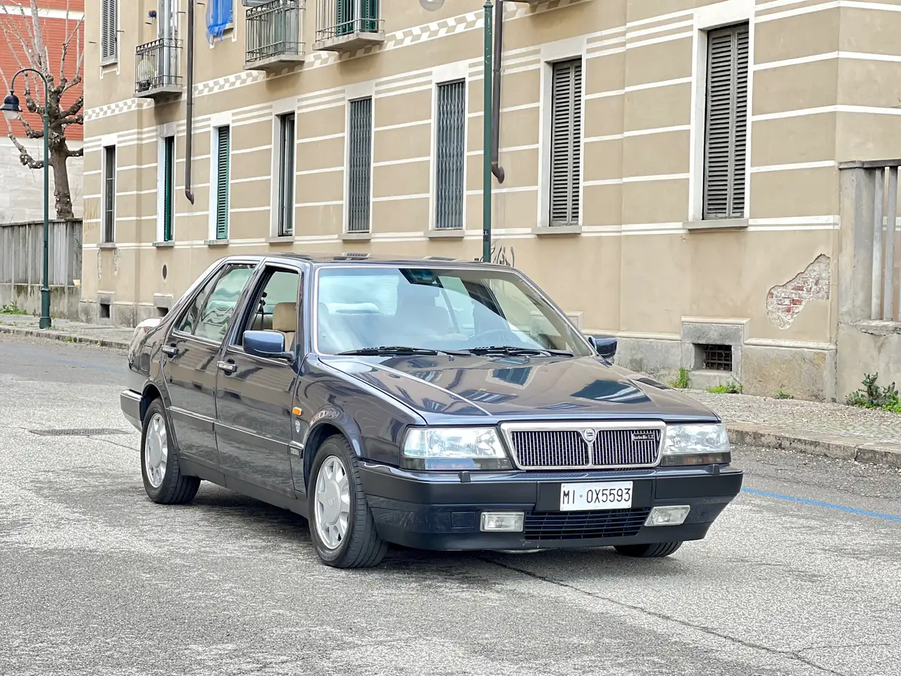 Lancia Thema 2.0 Turbo 16v 178cv LX cat. ALCANTARA-RADICA-FENDI, foto 3