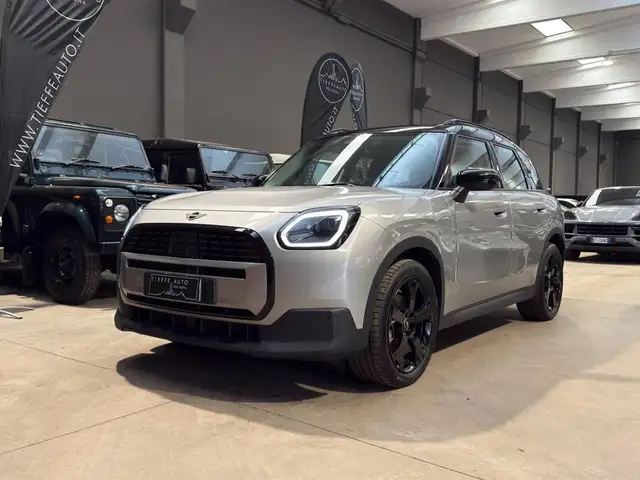 MINI Countryman D D Favoured Countryman