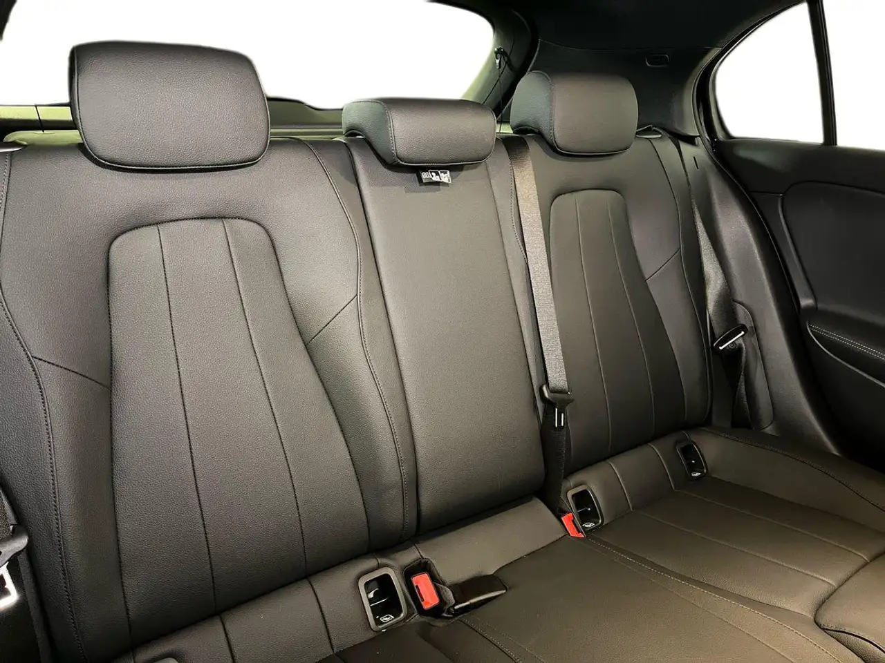Mercedes-Benz A-Class d Business Extra auto, миниатюра 16