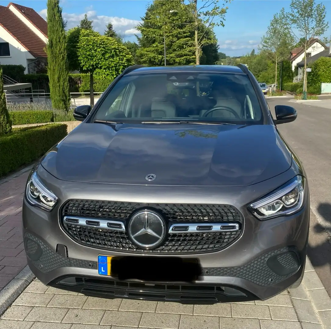 Mercedes-Benz GLA 200 4Matic 8G-DCT Progressive - 2