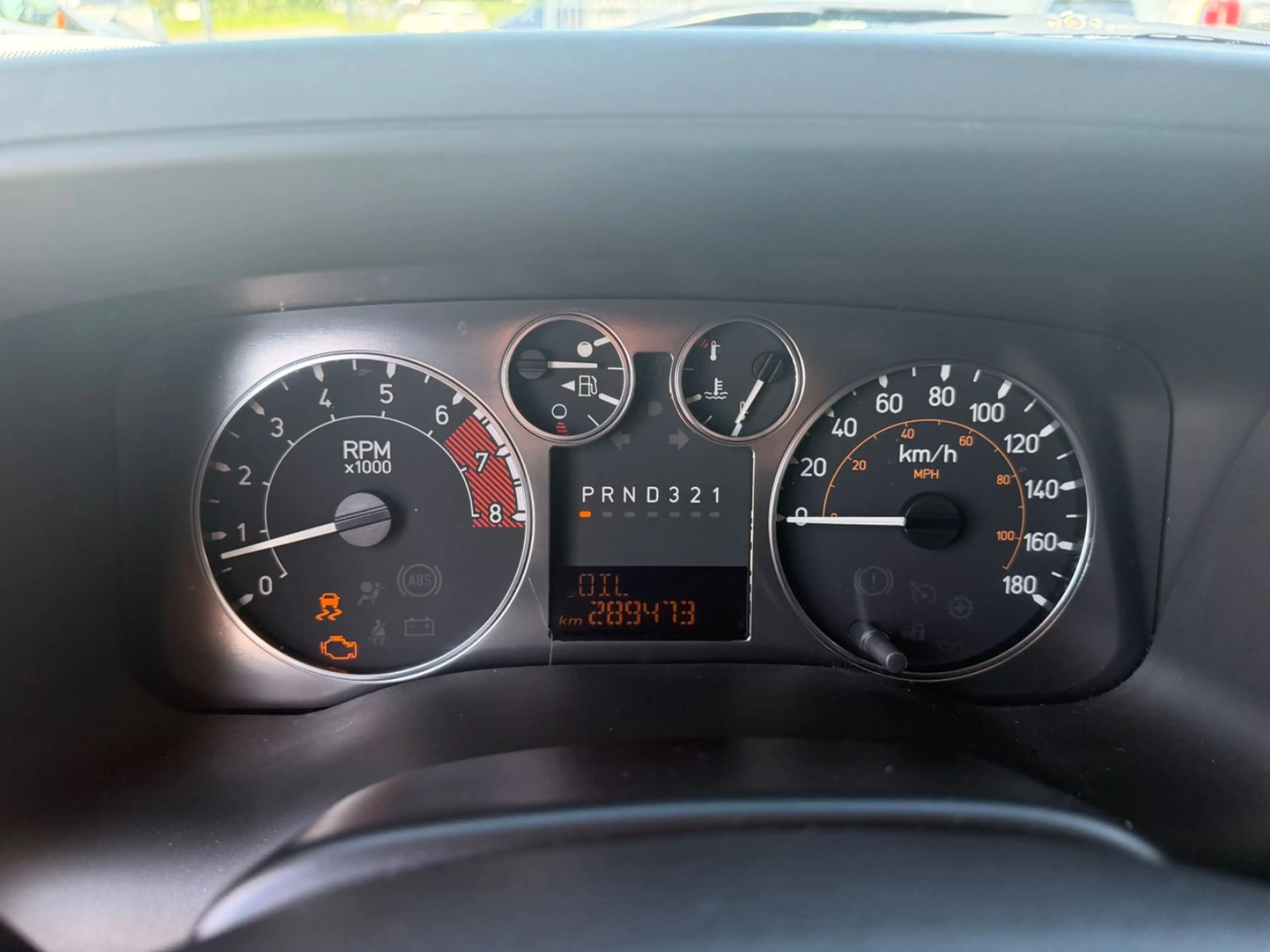 HUMMER H3 — photo 13