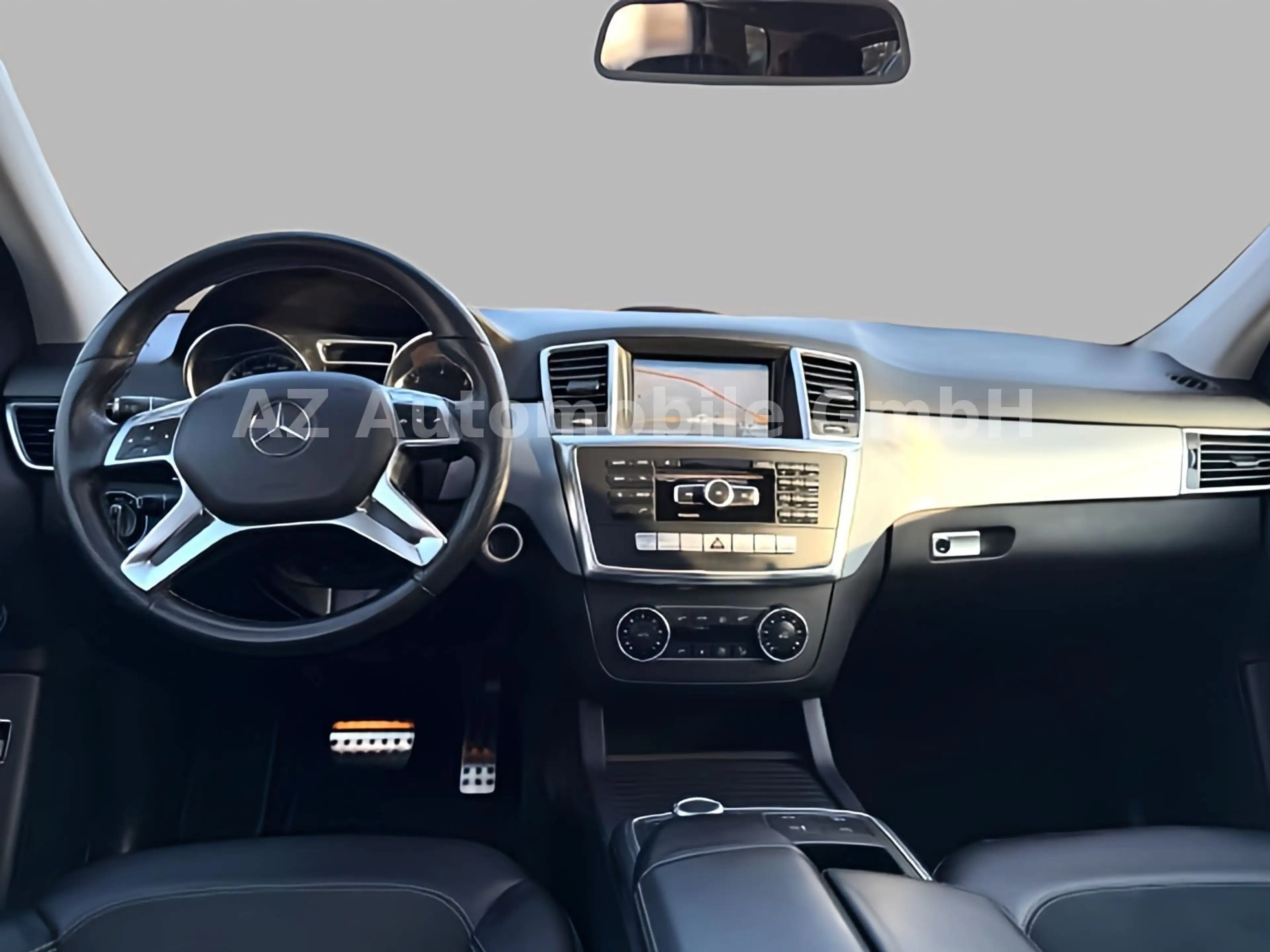 Mercedes-Benz ML 350 AMG S-DACH/AHK/XENON/KAMERA/GARANTIE — photo 10