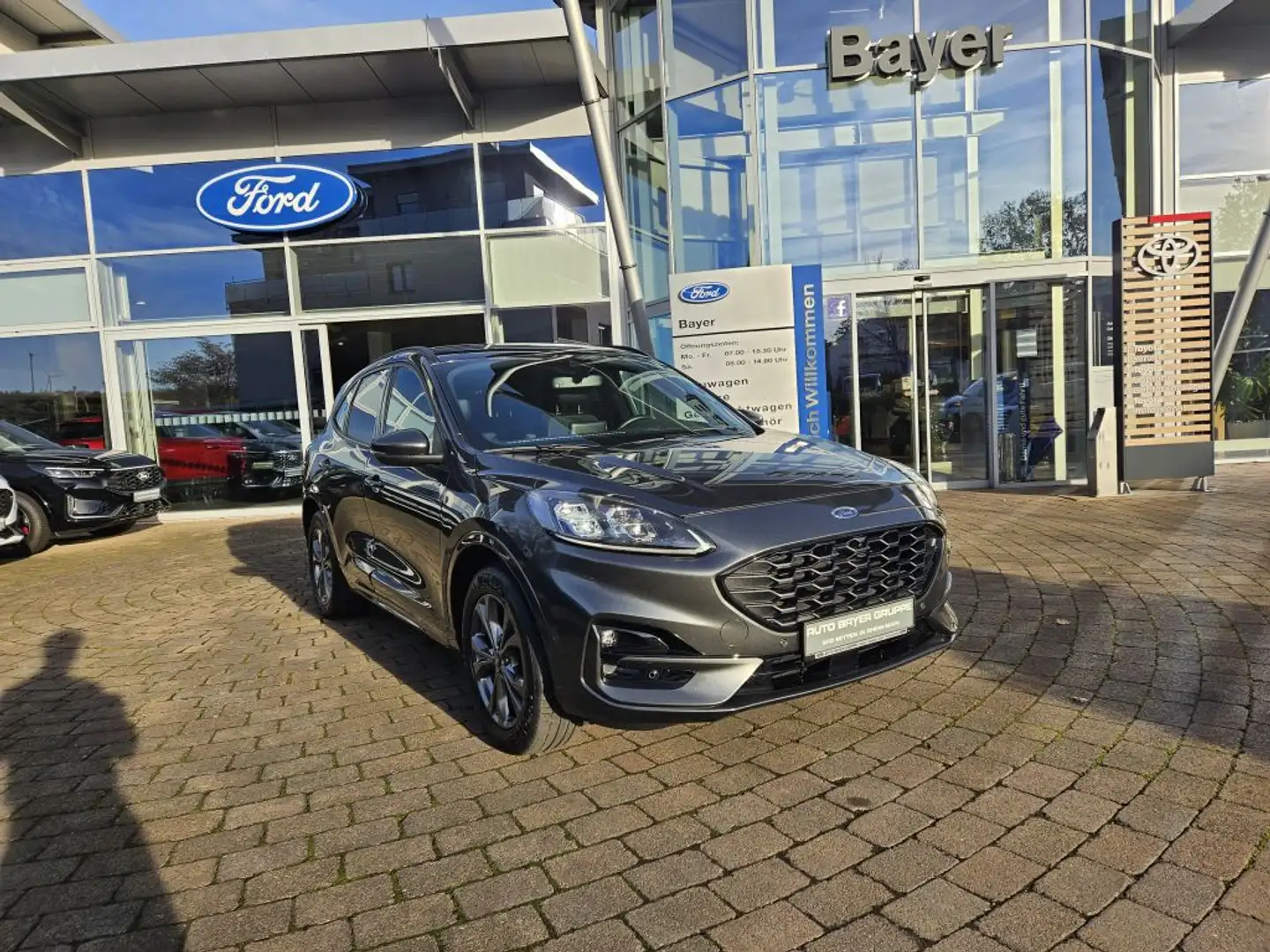Ford Kuga 2.5 Duratec PHEV ST-LINE X Noir - 1
