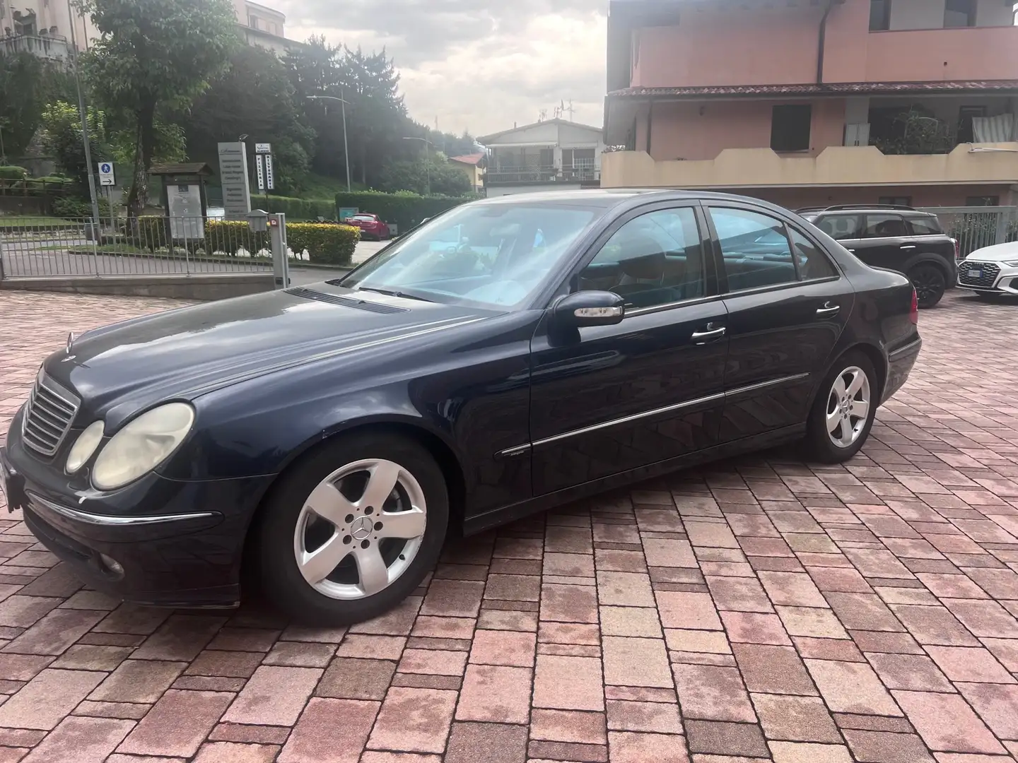 Mercedes-Benz E 270 Classe E - W211 Berlina td cdi Avantgarde - 1